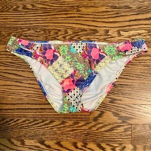 Victoria’s Secret “The Knockout” Hiphugger Swim NWOT